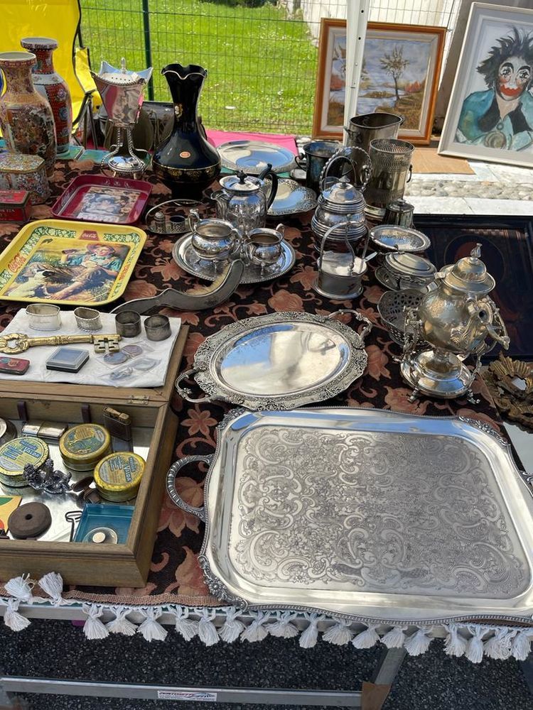 Second-Hand Treasure Hunt